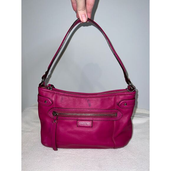Vintage COACH Daisy Magenta COACH F23978 LEATHER CROSSBODY - Picture 1 of 9
